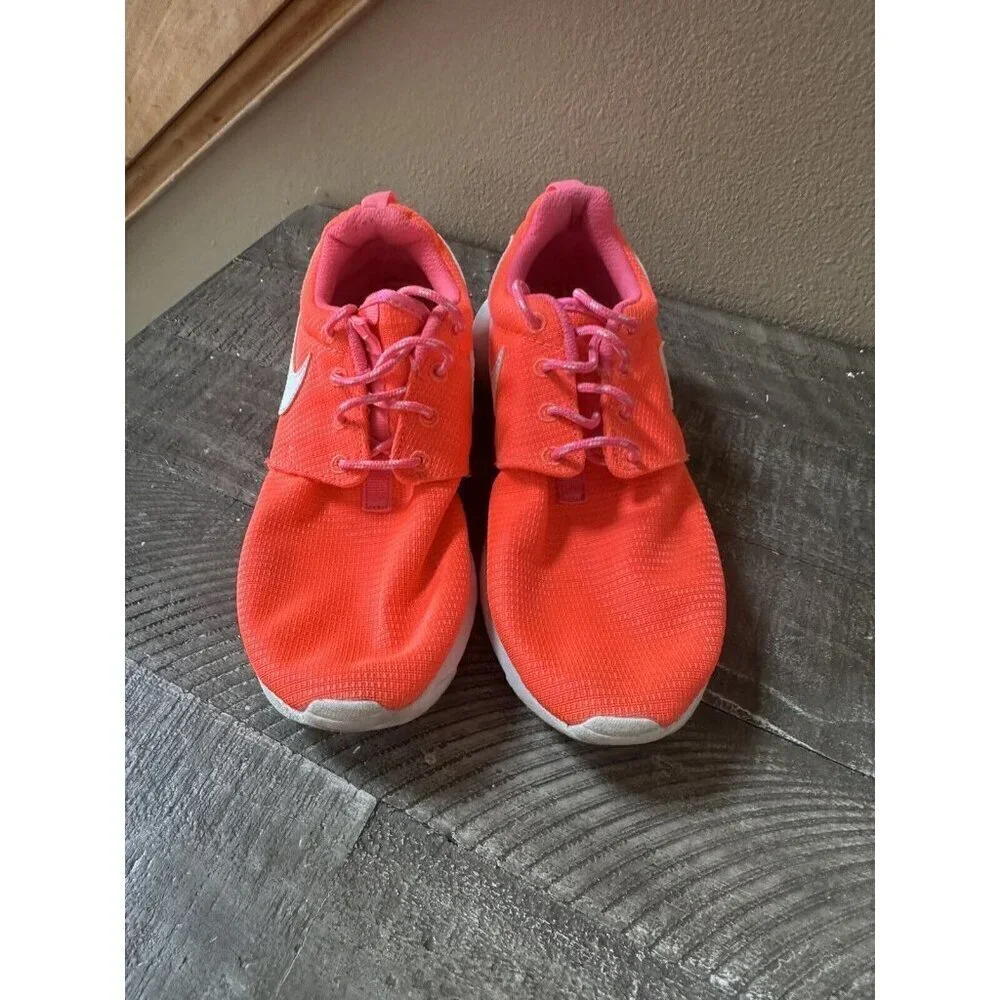 Nike Roshe Run 599729-608 Lava Glow Low Lace Sneakers Shoes Girls Youth US Sz 5y